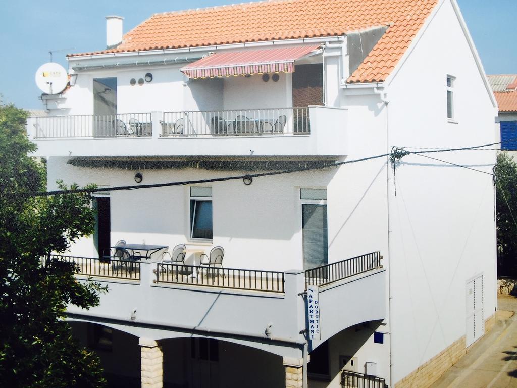 Blue Water Novalja Apartments 외부 사진